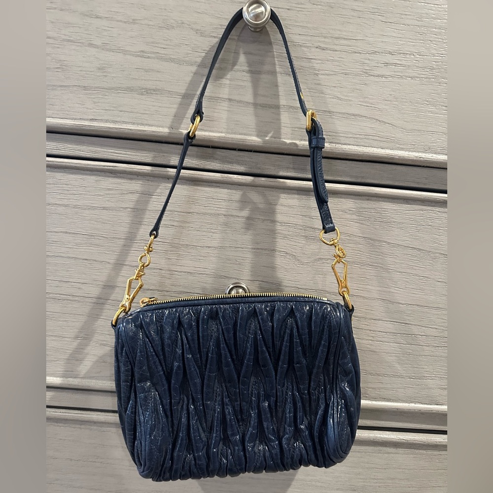 Miu Miu Nappa Matelasse Lux Shoulder - Picture 2 of 8